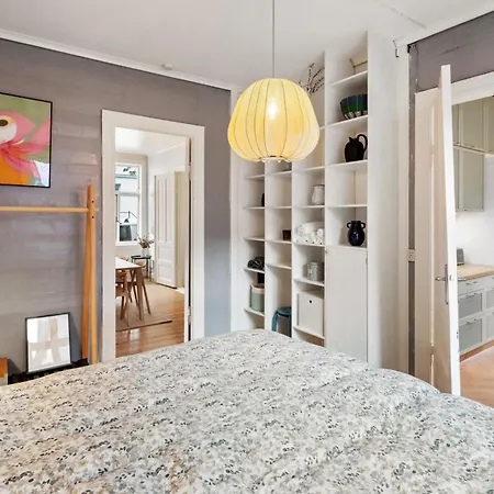 Authentic Apartment *