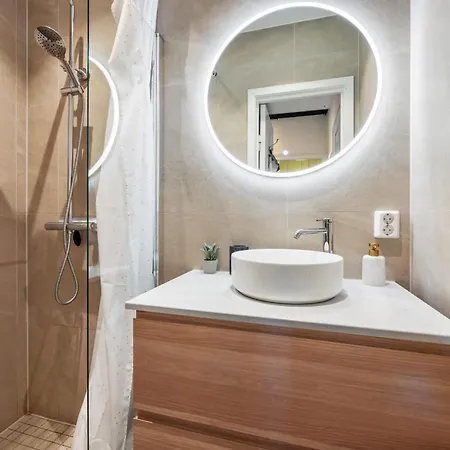 Authentic Apartment *